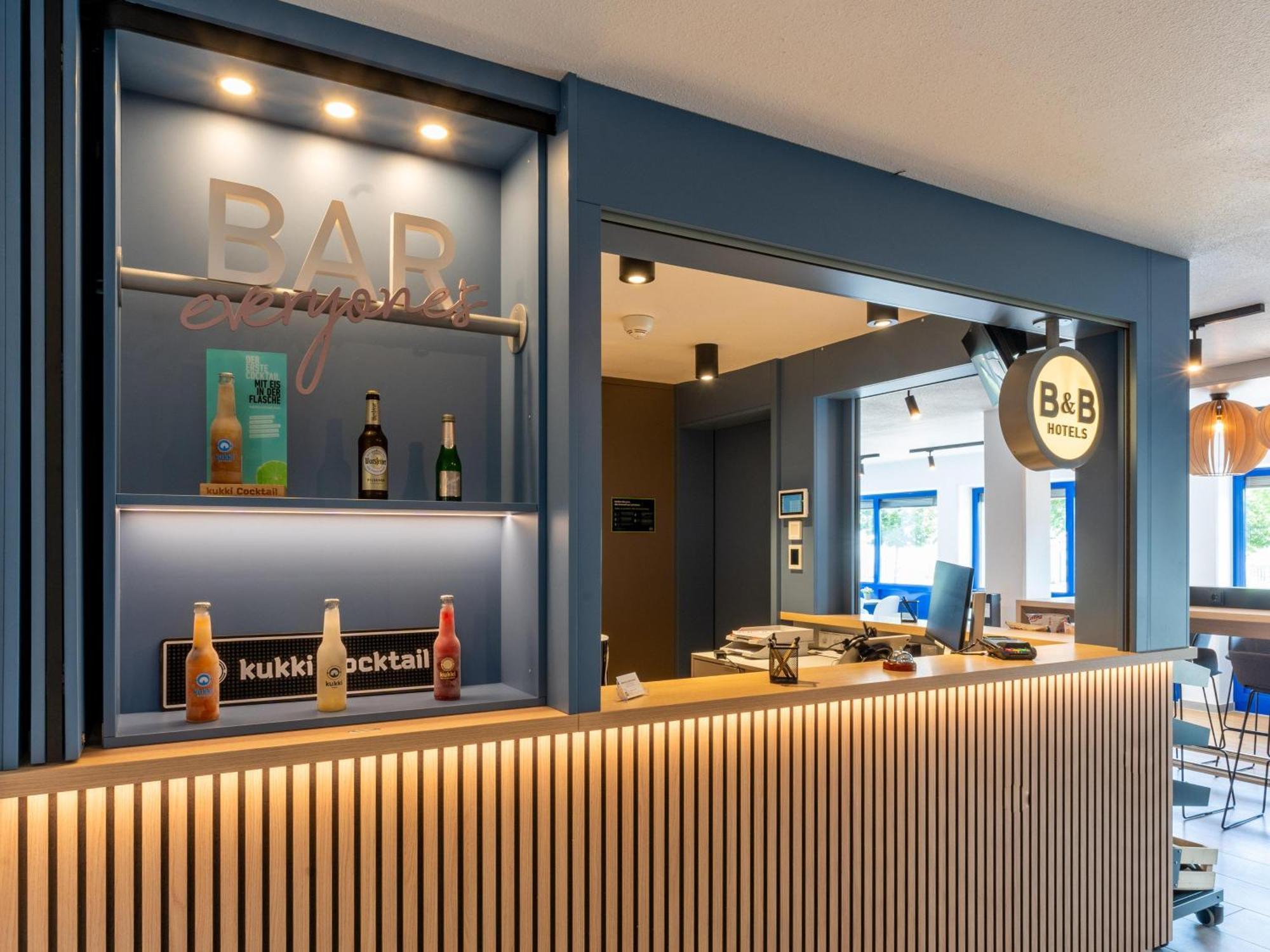 B&B Hotel Magdeburg-Barleben Buitenkant foto